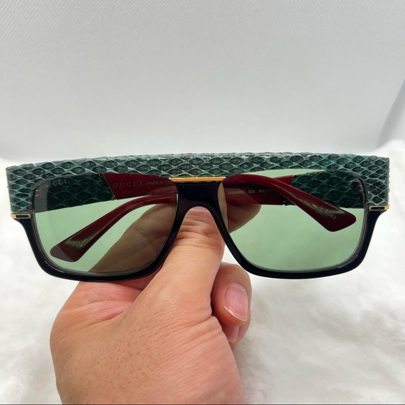 Gucci New Authentic Snake Sunglasses - Picture 4 of 9